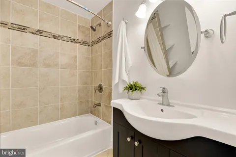 $499,900 | 14 O Street Northwest, Unit 14A, Washington, DC 20001