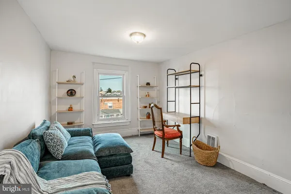 $275,000 | 610 North Cannon Avenue, Lansdale, PA 19446