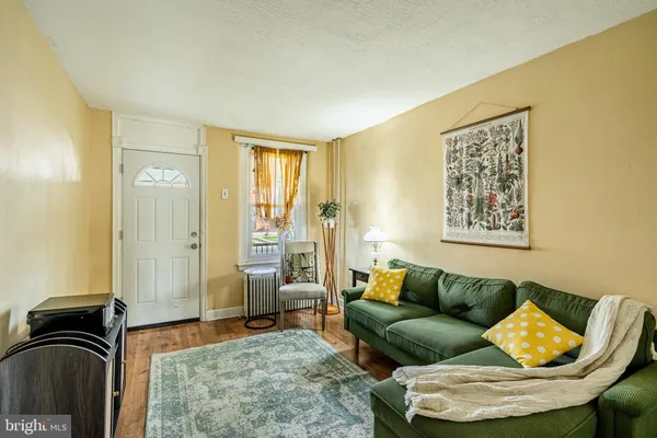 $275,000 | 610 North Cannon Avenue, Lansdale, PA 19446