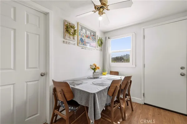 $1,100,000 | 1534 East Broadway, Glendale, CA 91205