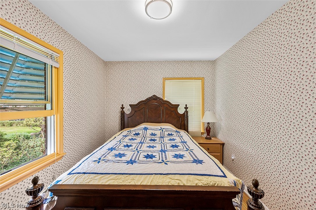 5427 Highland Road Cleveland, OH 44143 - Photo 8 of 32 Gallery Image 8