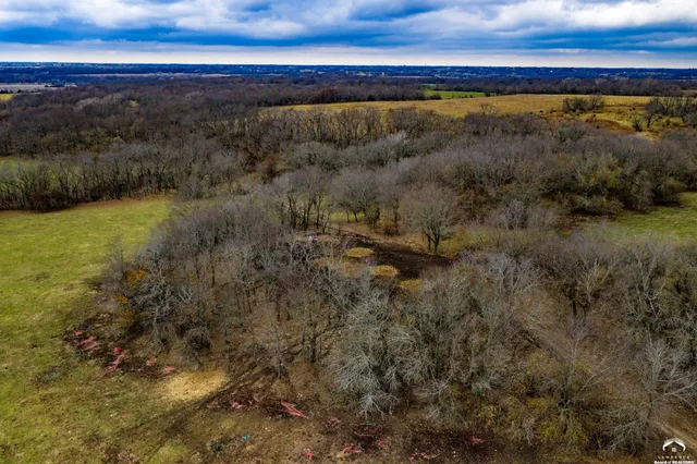 $4,446,000 | 0 West 239th Street, Bucyrus, KS 66083