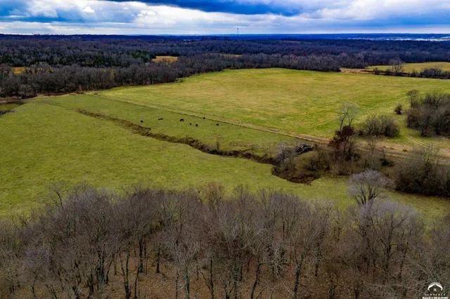 $4,446,000 | 0 West 239th Street, Bucyrus, KS 66083