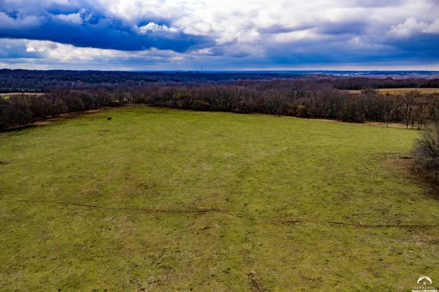 $4,446,000 | 0 West 239th Street, Bucyrus, KS 66083