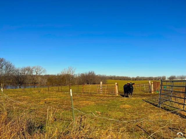 $4,446,000 | 0 West 239th Street, Bucyrus, KS 66083