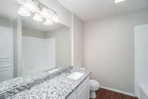$1,600 | 3301 Aurora Street, Unit B, Haltom City, TX 76117