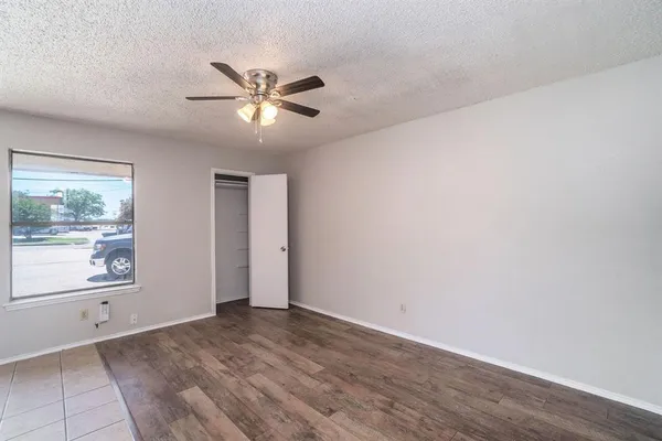 $1,600 | 3301 Aurora Street, Unit B, Haltom City, TX 76117