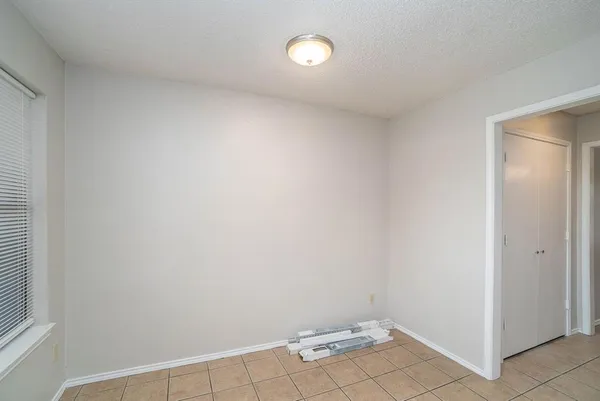 $1,600 | 3301 Aurora Street, Unit B, Haltom City, TX 76117