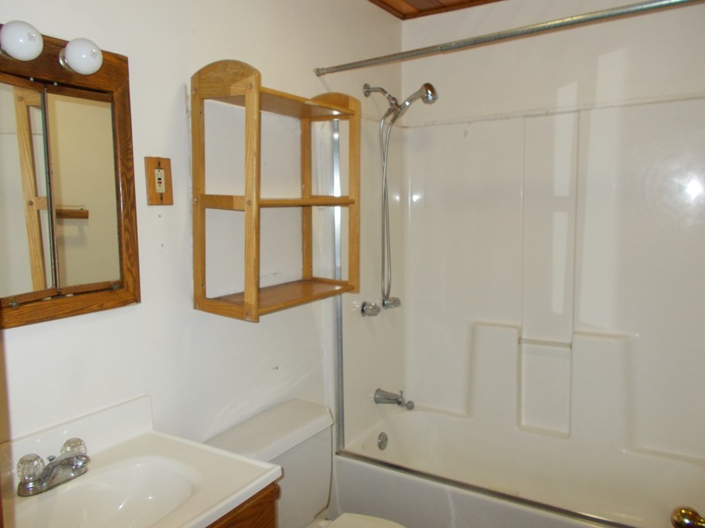 589 Florence Road Northampton, MA 01062 - Photo 6 of 18