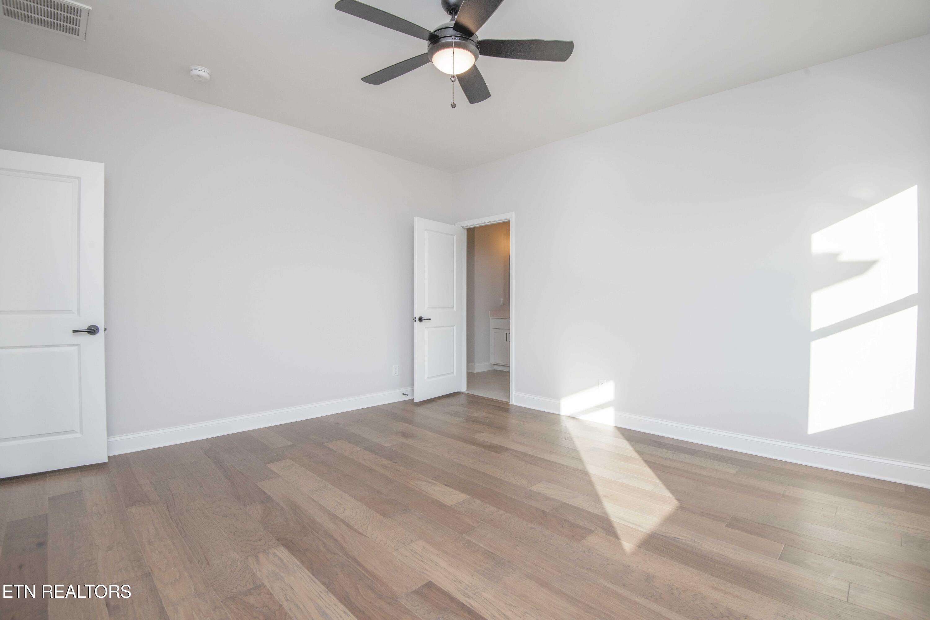 516 Ivey Farms Road Farragut, TN 37934 - Photo 19 of 40 iv87web_33