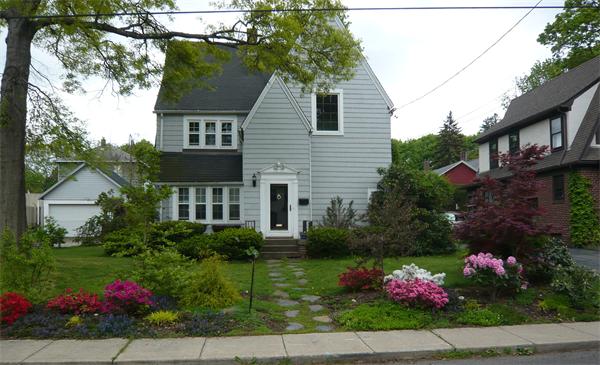 22 Liberty Street Holyoke, MA 01040 - Photo 1 of 23