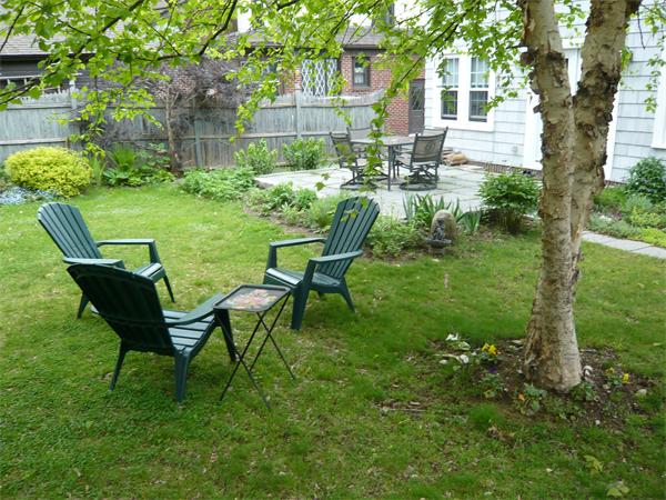 22 Liberty Street Holyoke, MA 01040 - Photo 7 of 23