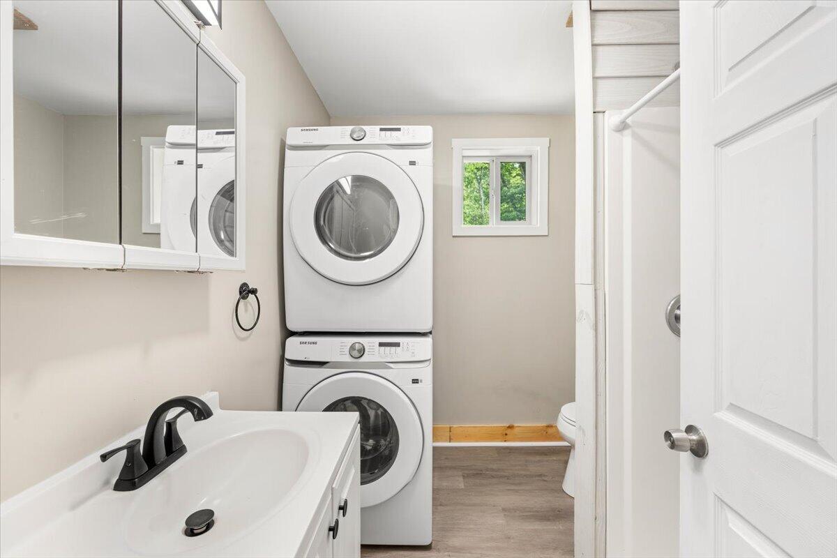 71 Sebago Road Hiram, ME 04041 - Photo 10 of 30 Unit B - Bathroom