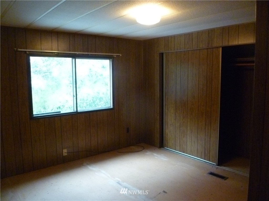 23413 Bassett Road, Unit 2 Sedro-Woolley, WA 98284 - Photo 11 of 15 Gallery Image 11