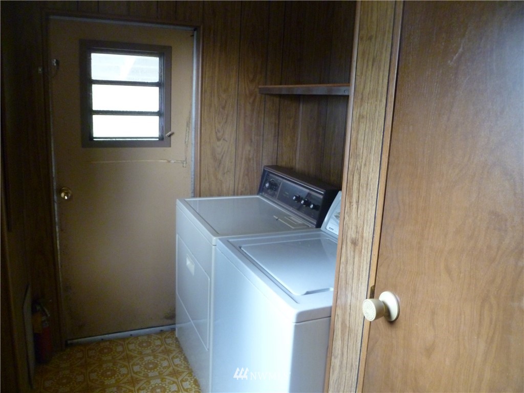 23413 Bassett Road, Unit 2 Sedro-Woolley, WA 98284 - Photo 13 of 15 Gallery Image 13