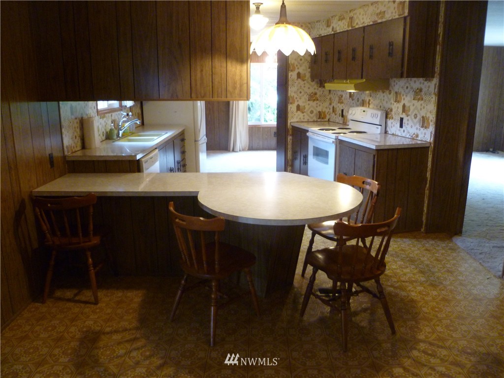 23413 Bassett Road, Unit 2 Sedro-Woolley, WA 98284 - Photo 10 of 15 Gallery Image 10