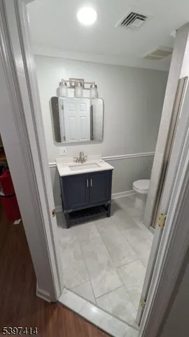 $2,000 | 167 Jerome Place, Bloomfield, NJ 07003