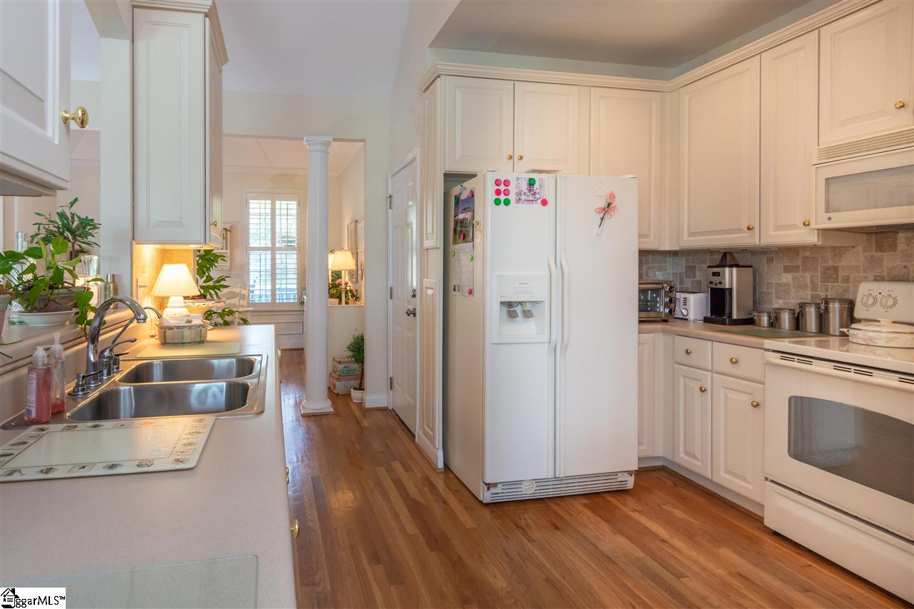 109 Aldgate Way Greer, SC 29650 - Photo 12 of 36 Gallery Image 12