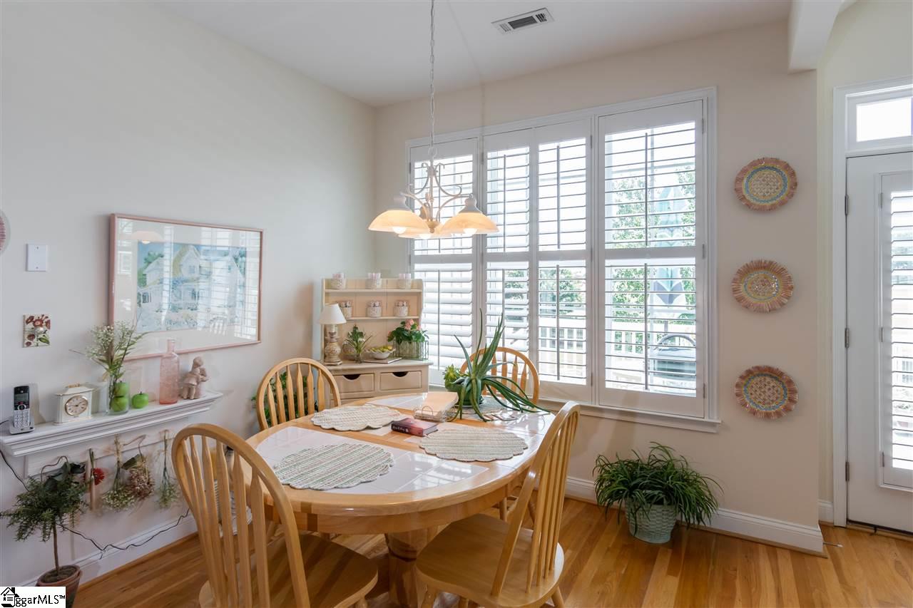 109 Aldgate Way Greer, SC 29650 - Photo 14 of 36 Gallery Image 14