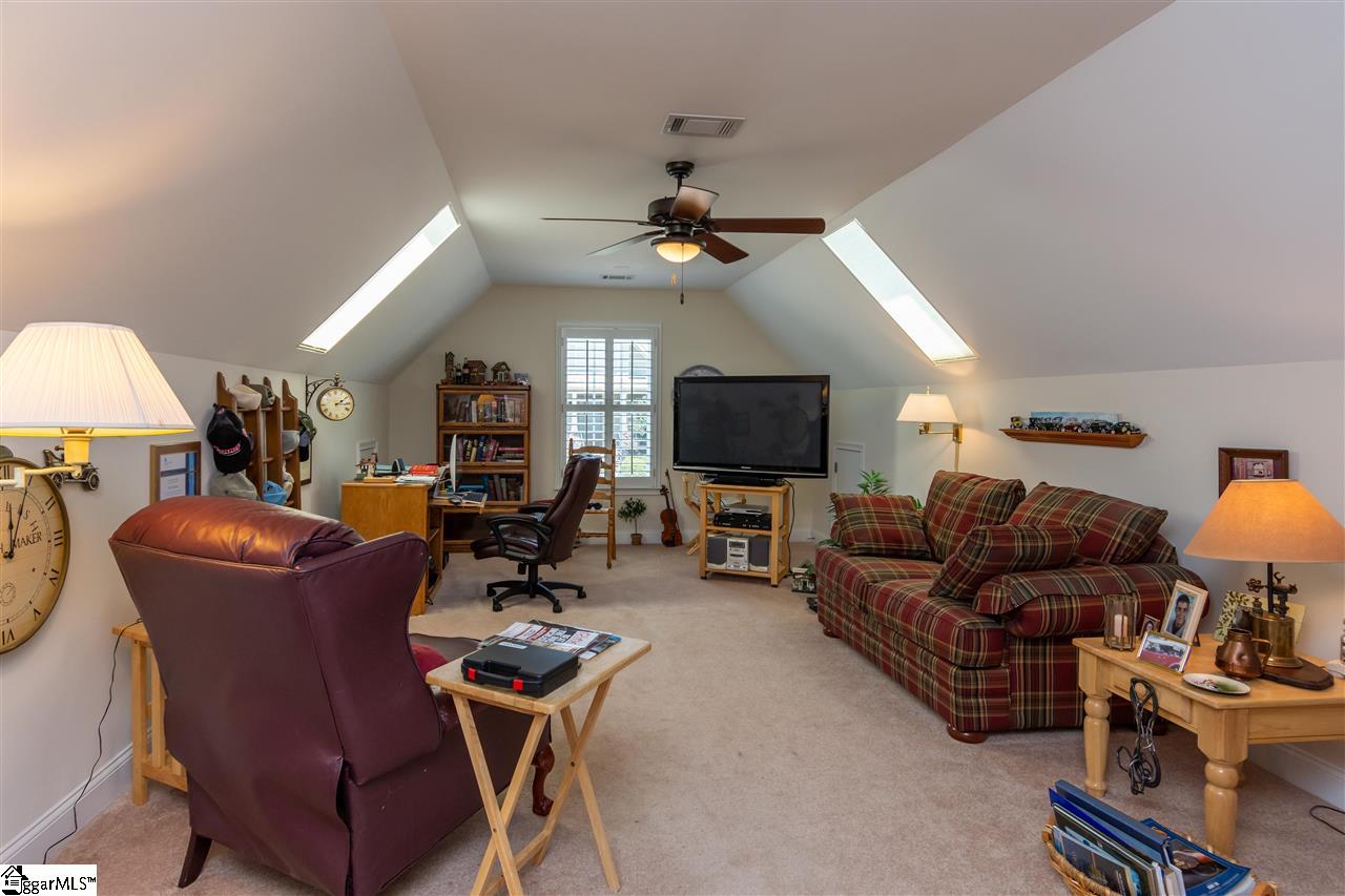 109 Aldgate Way Greer, SC 29650 - Photo 29 of 36 Gallery Image 29
