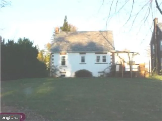 $2,300 | 604 South Main Street, Sellersville, PA 18960