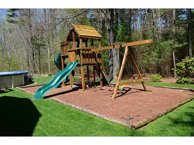 560 Cherry Farm Road Burrillville, RI 02830 - Photo 11 of 22 Yard/Garden.