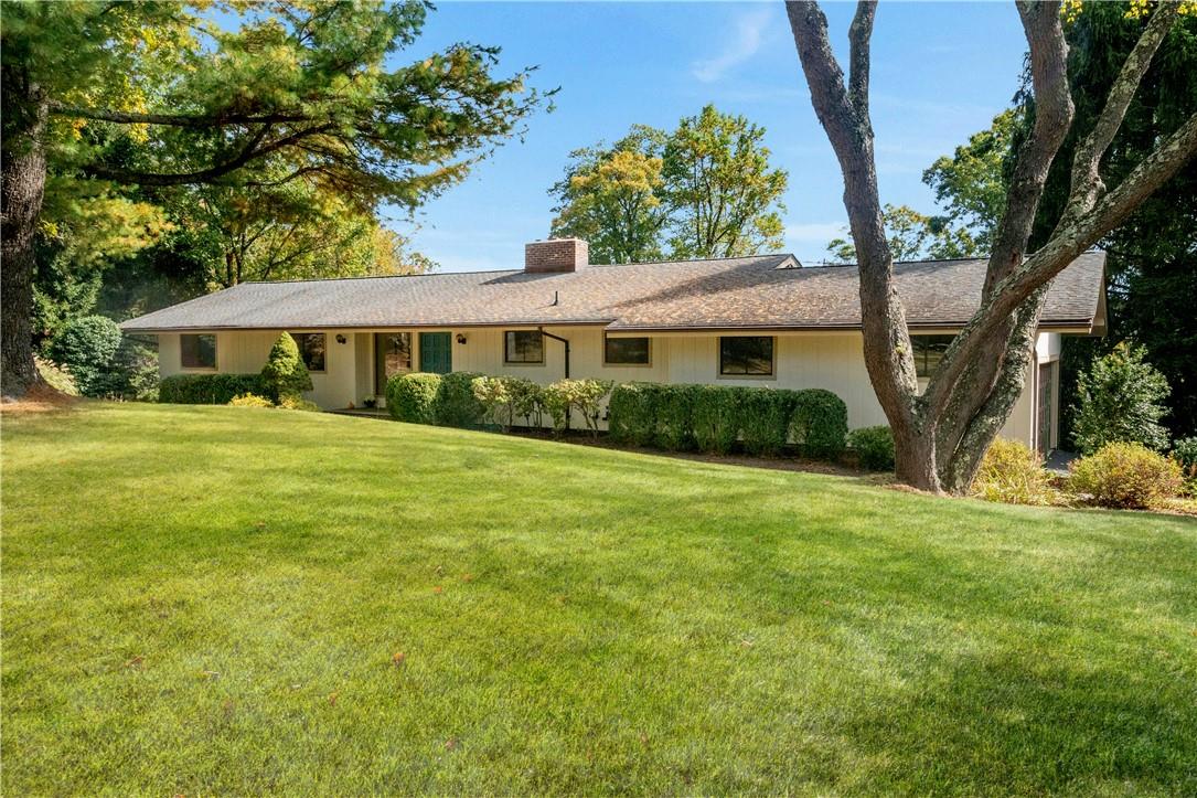 21 Flag Hill Road Chappaqua, NY 10514 - Photo 1 of 1 Gallery Image 1