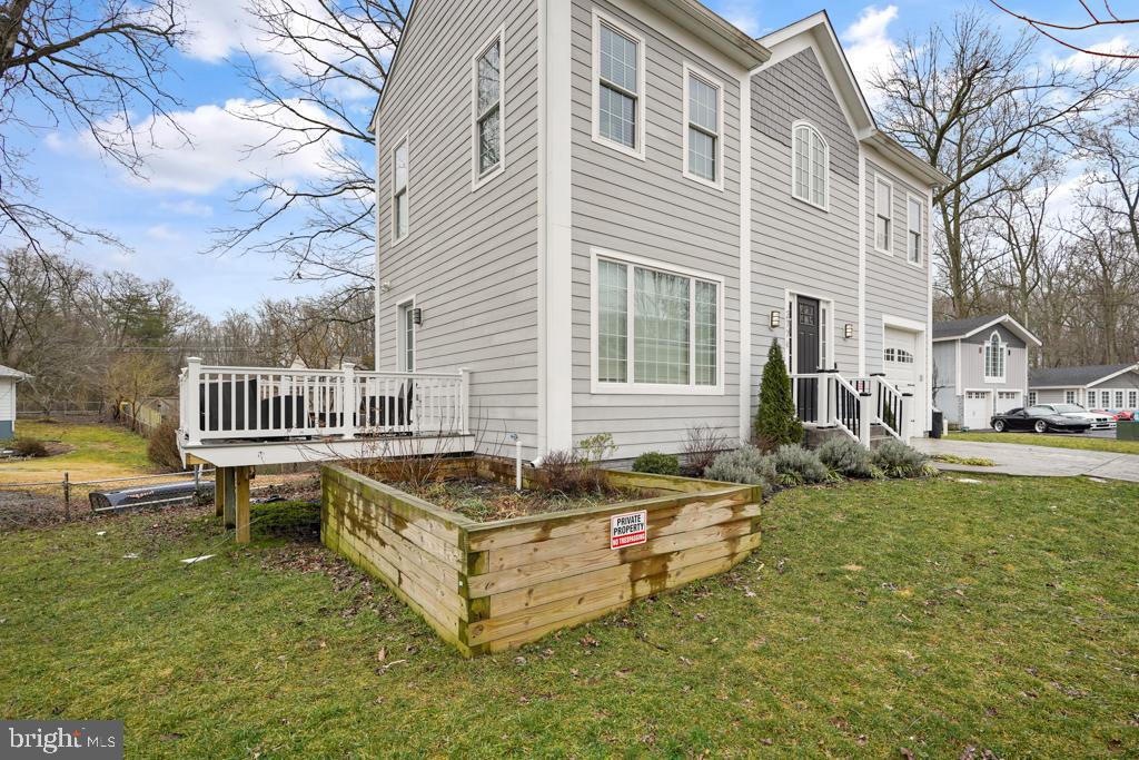 2776 Riverview Drive Riva, MD 21140 - Photo 3 of 31