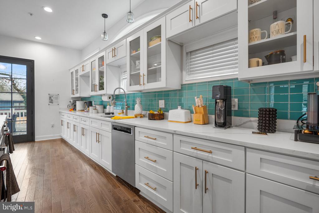 2776 Riverview Drive Riva, MD 21140 - Photo 9 of 31