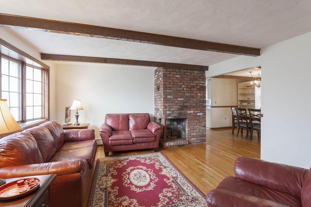 9 John Swift Road Acton, MA 01720 - Photo 8 of 22 Gallery Image 8