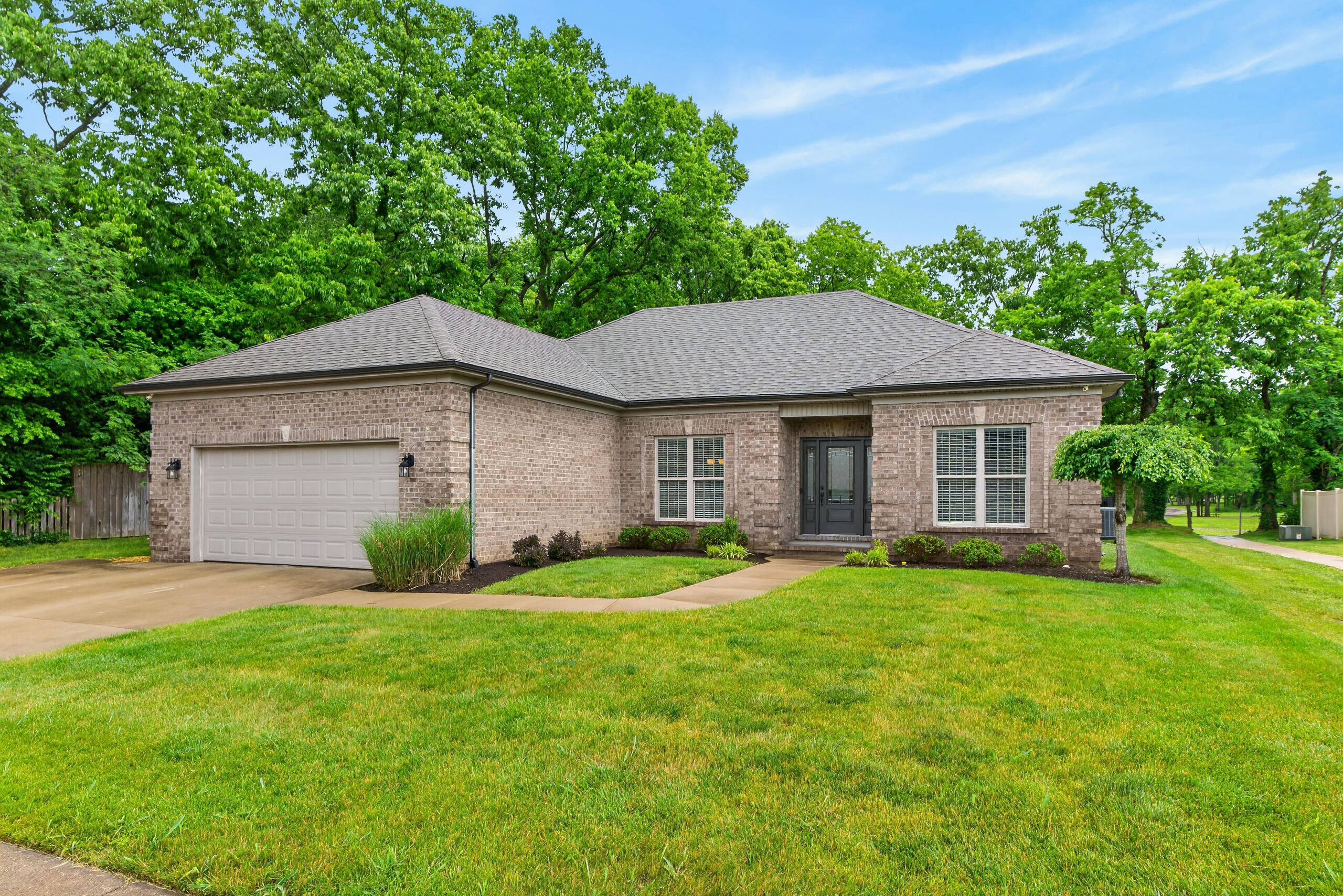 508 Raven Road Versailles, KY 40383 - Photo 2 of 38 508raven02
