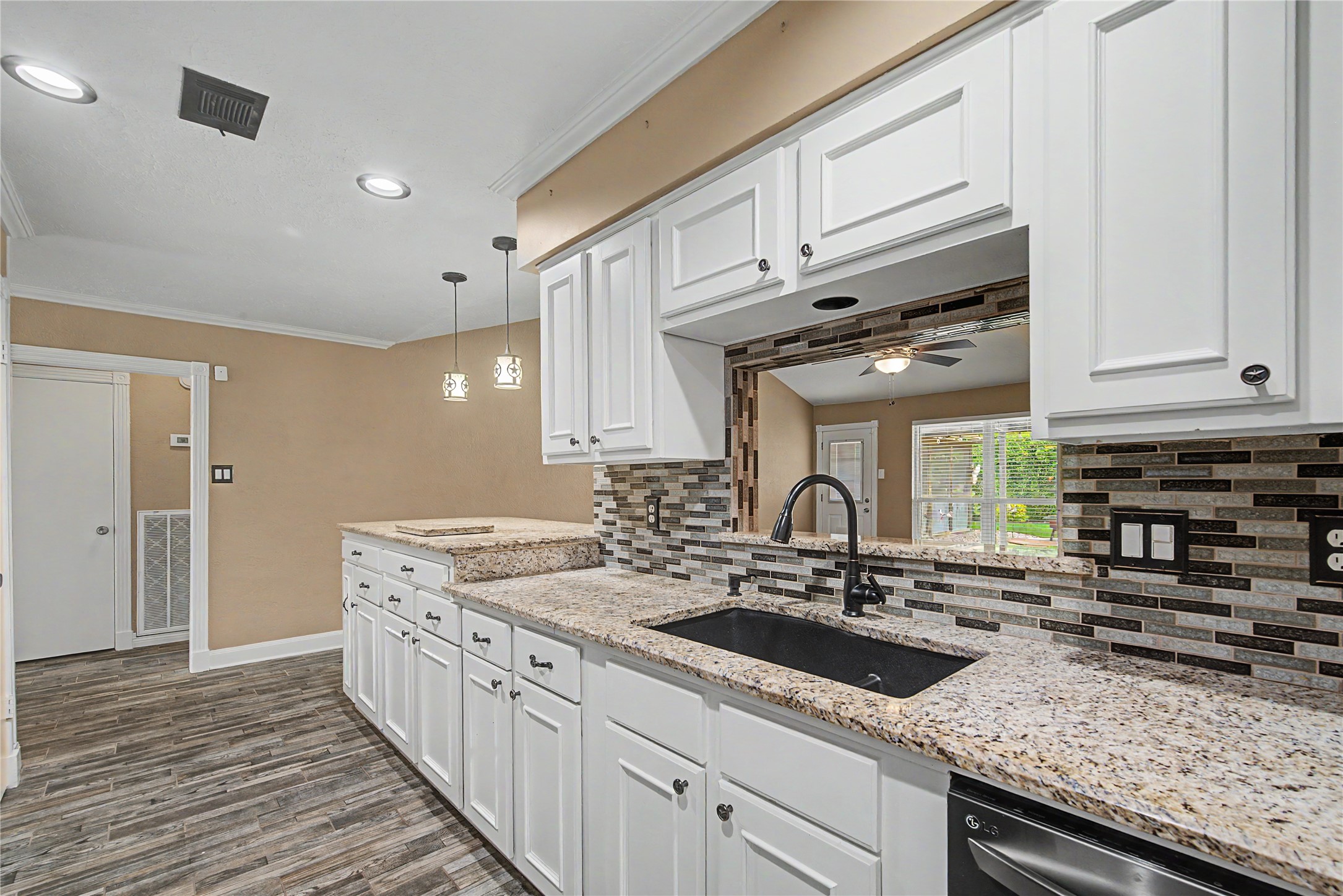4210 Mossygate Drive Spring, TX 77373 - Photo 17 of 33
