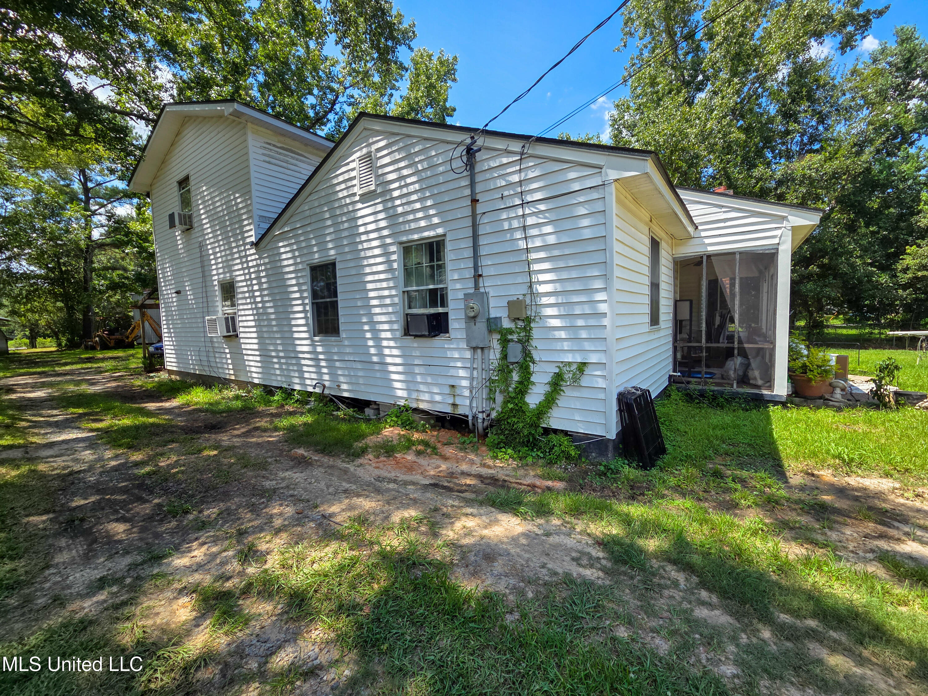 4861 Devon Street Moss Point, MS 39563 - Photo 26 of 43 20250819_135418