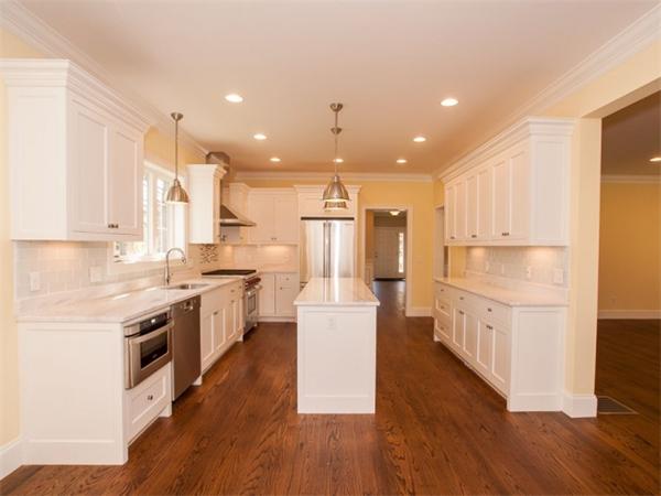 33 Thomas Road Wellesley, MA 02482 - Photo 10 of 28