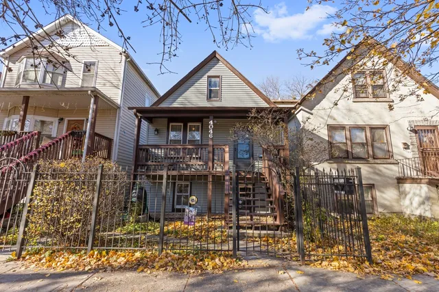 $479,900 | 4046 North St Louis Avenue, Chicago, IL 60618