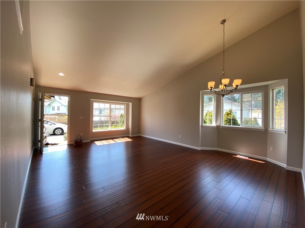 11448 Southeast 185th Place Renton, WA 98055 - Photo 3 of 24