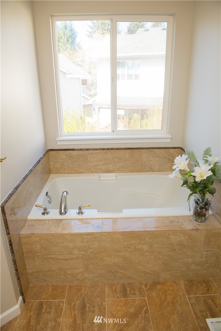 11448 Southeast 185th Place Renton, WA 98055 - Photo 21 of 24