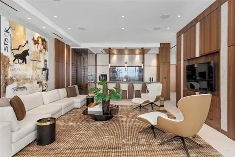 $35,995,000 | 3052 North Atlantic Boulevard, Fort Lauderdale, FL 33308