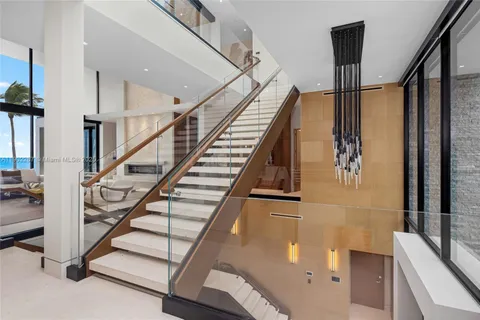 $35,995,000 | 3052 North Atlantic Boulevard, Fort Lauderdale, FL 33308