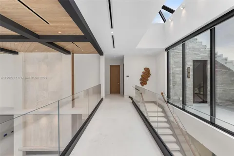 $35,995,000 | 3052 North Atlantic Boulevard, Fort Lauderdale, FL 33308