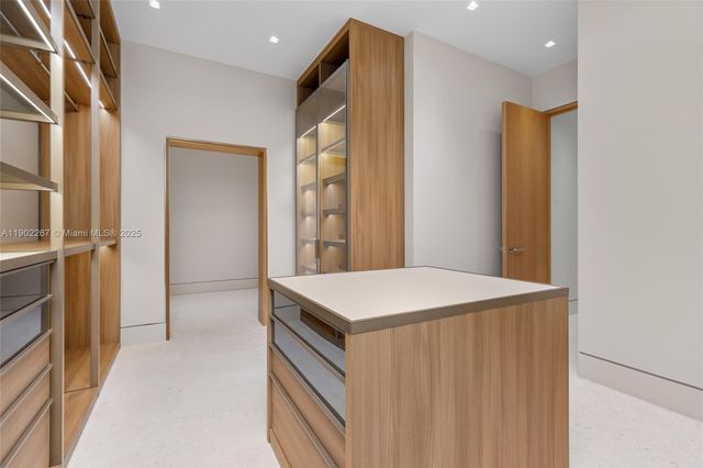 $35,995,000 | 3052 North Atlantic Boulevard, Fort Lauderdale, FL 33308