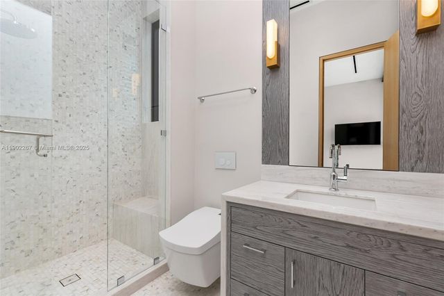 $35,995,000 | 3052 North Atlantic Boulevard, Fort Lauderdale, FL 33308