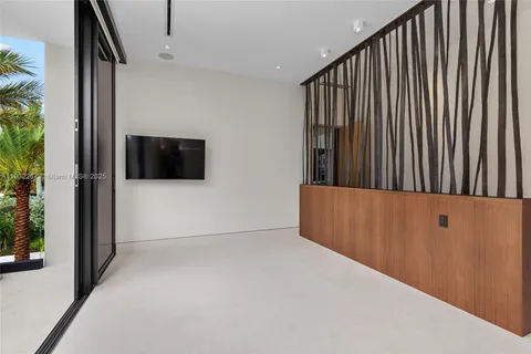 $35,995,000 | 3052 North Atlantic Boulevard, Fort Lauderdale, FL 33308