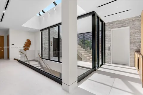 $35,995,000 | 3052 North Atlantic Boulevard, Fort Lauderdale, FL 33308