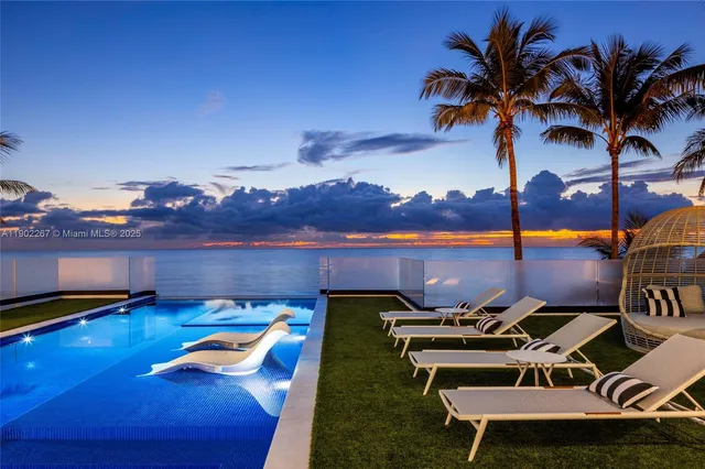 $31,000,000 | 3052 North Atlantic Boulevard, Fort Lauderdale, FL 33308