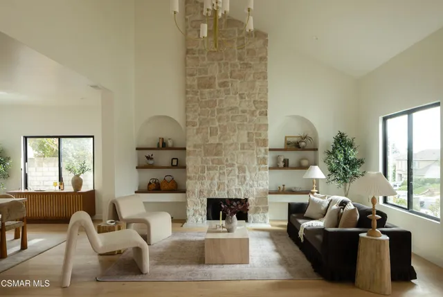 $2,649,000 | 24005 Clarington Drive, West Hills, CA 91304