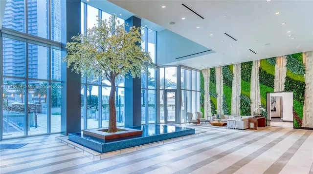 $680,000 | 851 Northeast 1st Avenue, Unit 3202, Miami, FL 33132