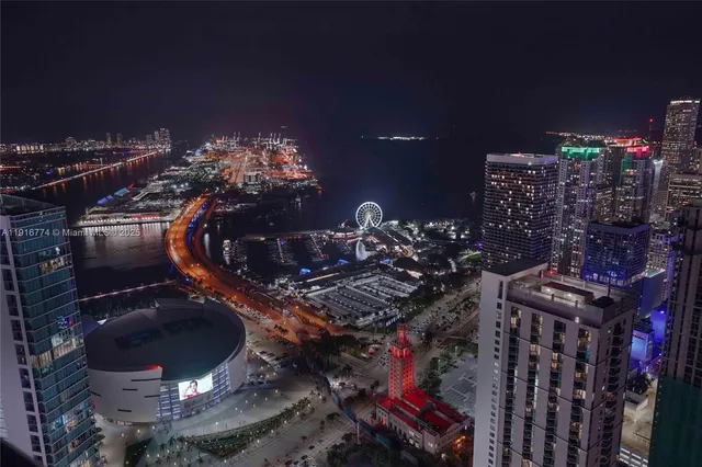 $680,000 | 851 Northeast 1st Avenue, Unit 3202, Miami, FL 33132