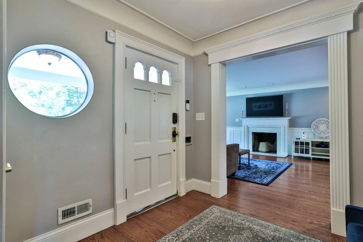 6281 Euclid Road Madeira, OH 45236 - Photo 6 of 50 Gallery Image 6