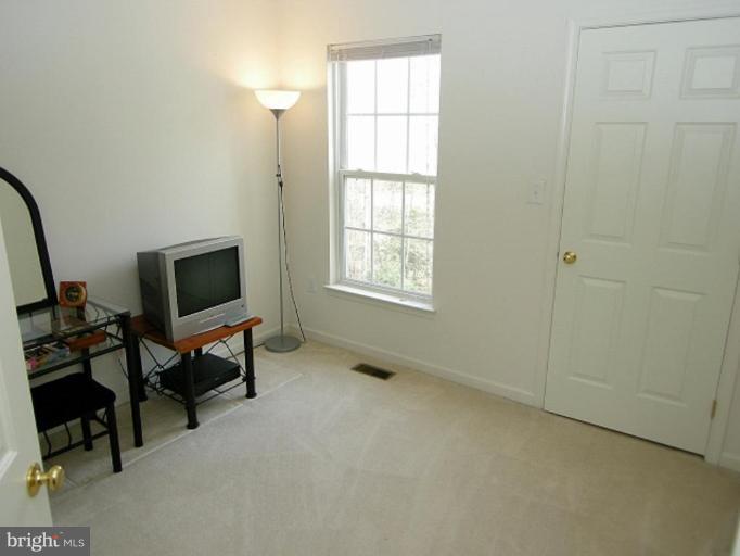 7733 Rotherham Drive Hanover, MD 21076 - Photo 13 of 19 Bedroom #3